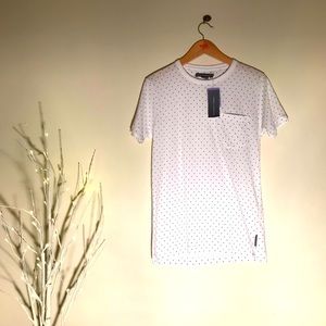 Men’s tee shirt new with tags